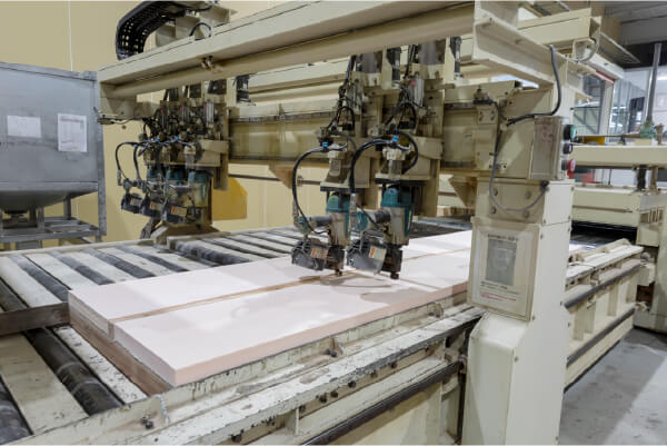 組み立て（断熱材）